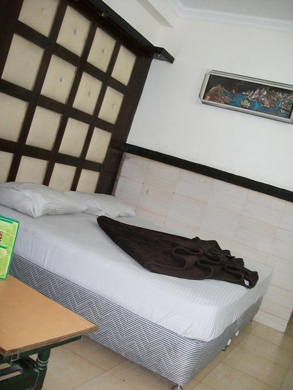 Hotel Milan Continental 델리 외부 사진